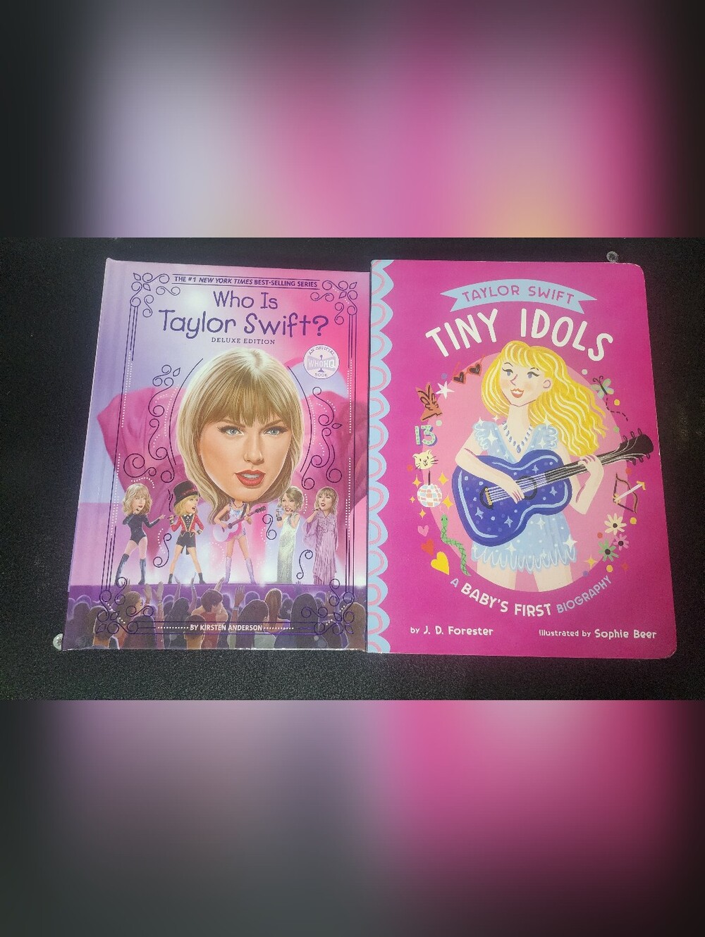 2 Taylor SWIFT books